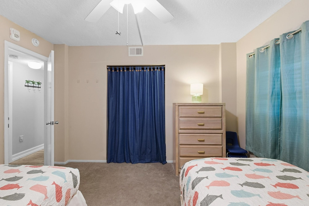 Ponce de Leon Towers 207