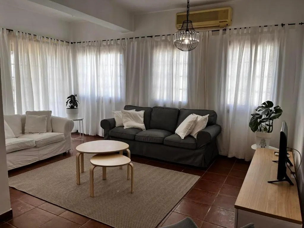 mhouse44