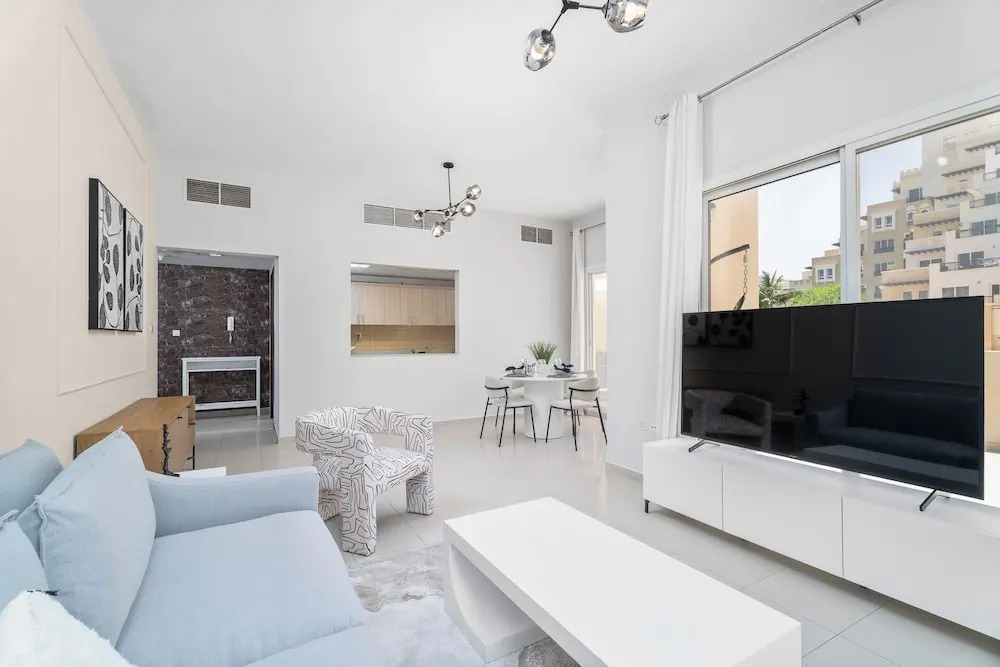 Nasma Holiday Homes - Bab Al Bahr Residences
