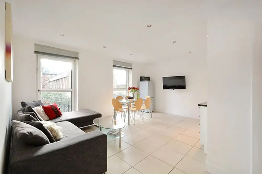 Fantastic 3 bed flat in Kings Cross
