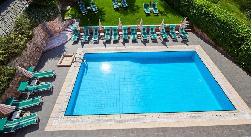 Hotel Vacanze 2000