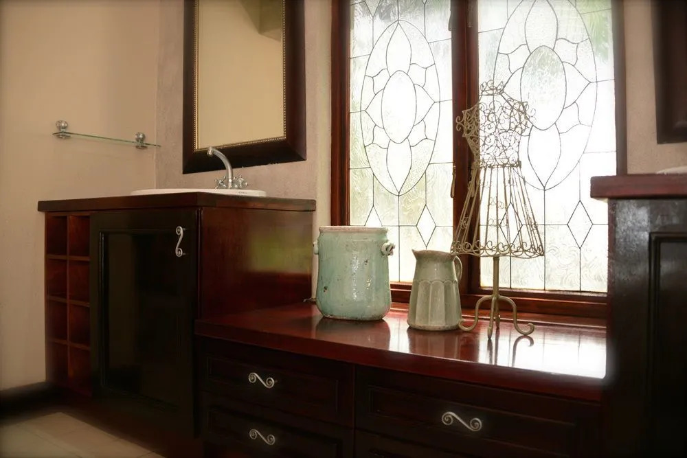 Elegant Manor Guest House