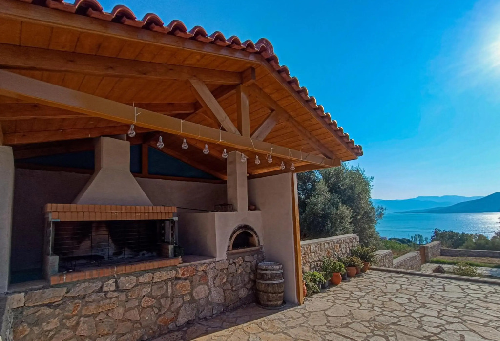 Villa Palairos