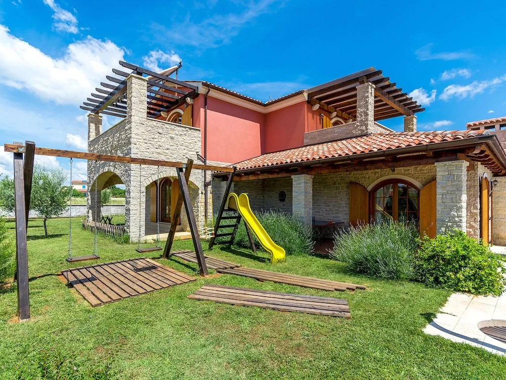 Beautiful Villa situated on the Istrian east coast, close to the beach