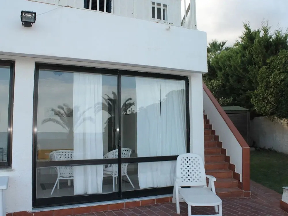 Spectacular Seaside Villa In Syracuse Aerea In An Exclusive Residence
