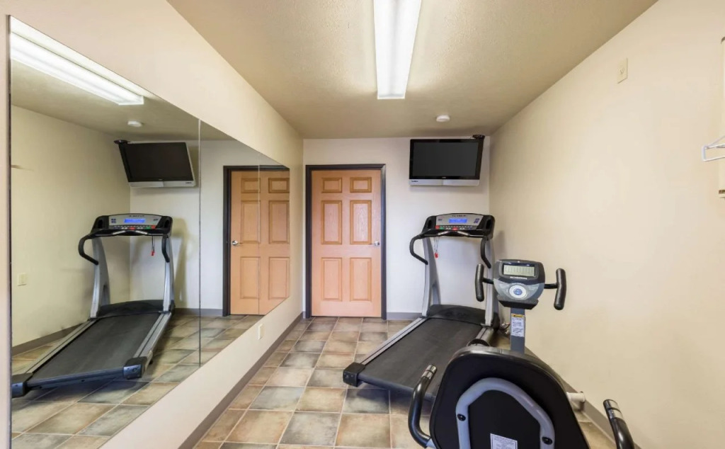 Harmony Inn & Suites