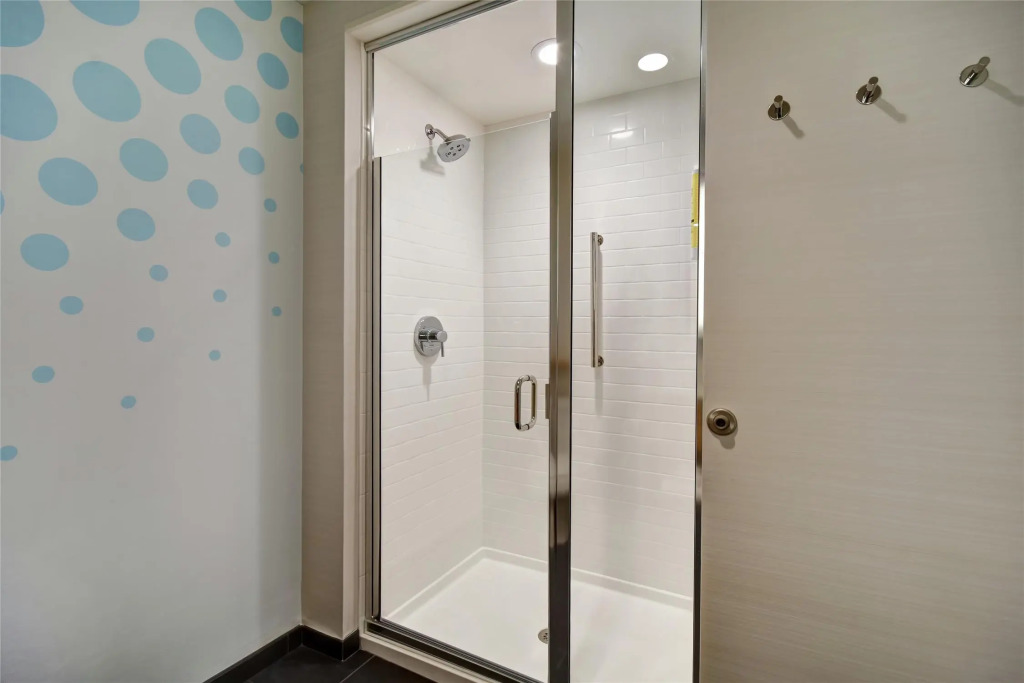 Tru By Hilton Raleigh Durham Airport