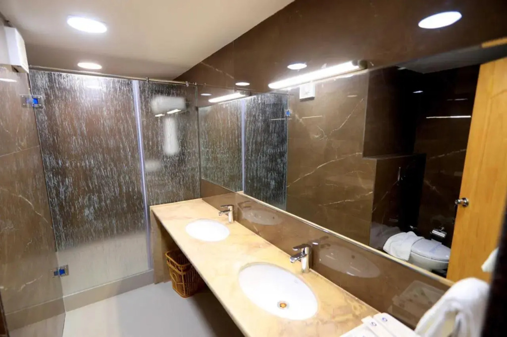 Apricot Hotel Ahmedabad