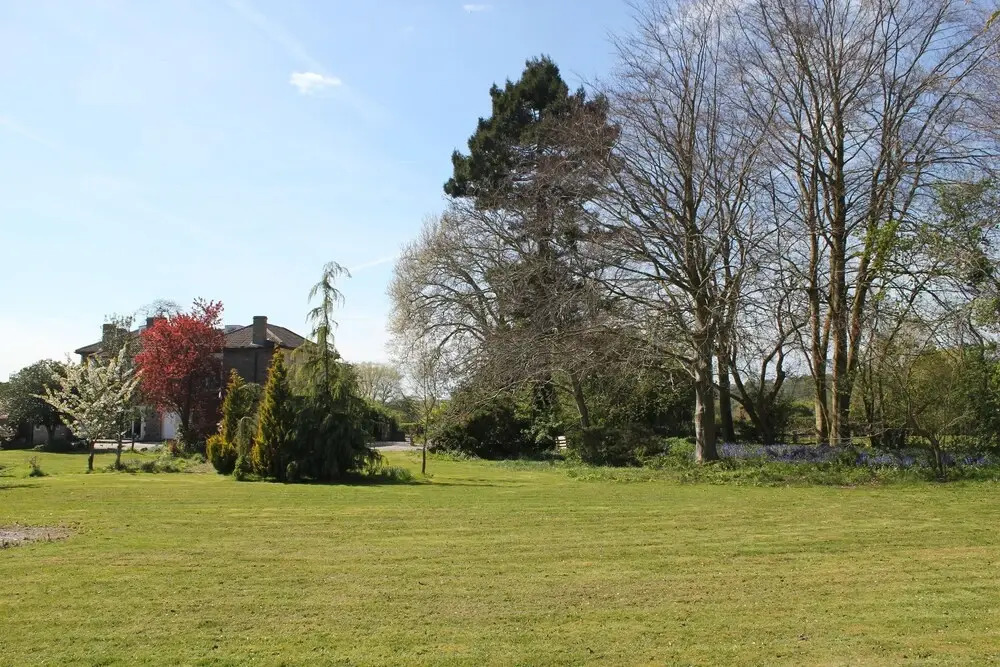 Roseneath House