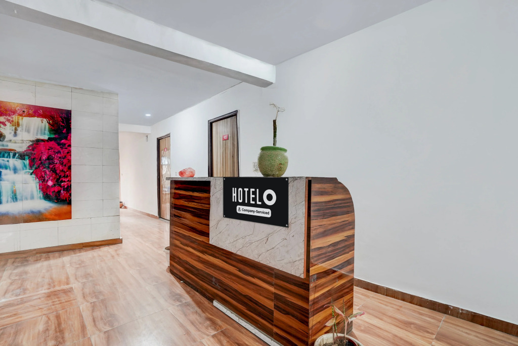 Hotel O Sector 121 Gaur City Mall Noida Formerly Royal FNG