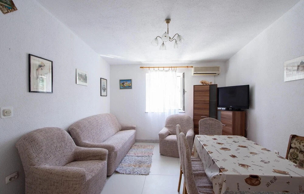 Stunning Home in Omis With Outdoor Swimming Pool, Wifi and 3 Bedrooms