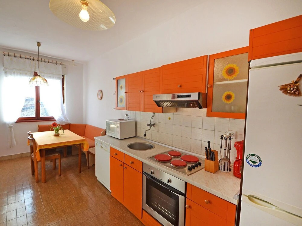 Lidija Vir in Vir With 3 Bedrooms and 1 5 Bathrooms