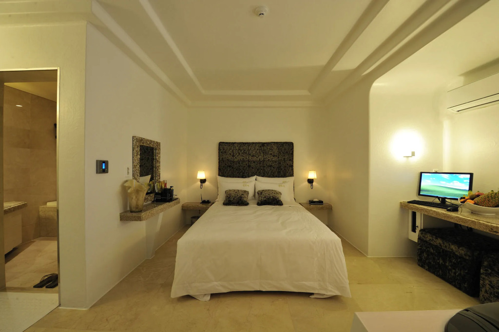 MS Hotel