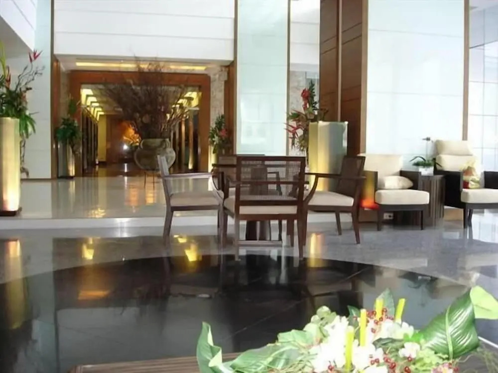 Baan Sathorn Riverfront