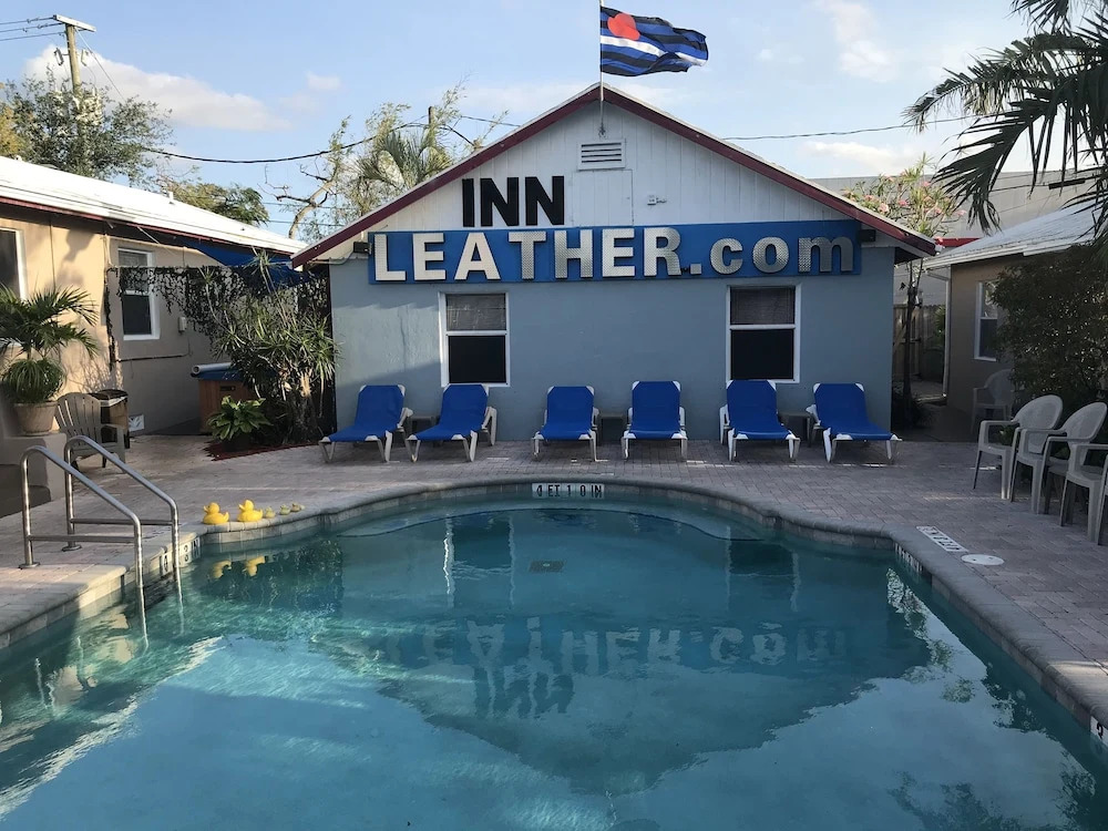 INN LEATHER GUEST HOUSE-GAY MALE ONLY