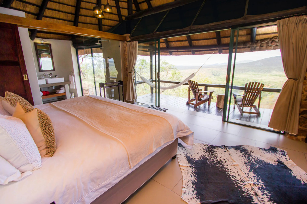 Leopard Mountain Safari Lodge