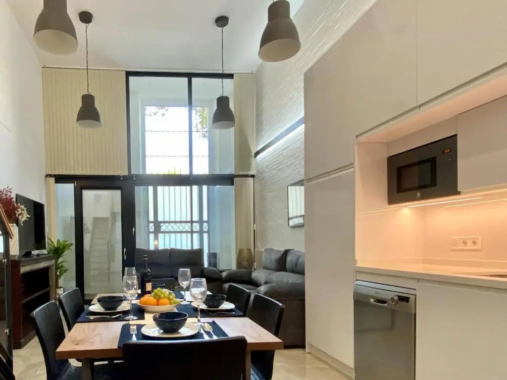 Tr3 aparcamiento incluido familias loft almirante