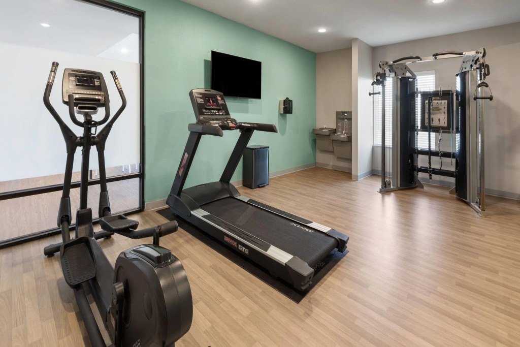 ECHO Suites Extended Stay by Wyndham Houston Katy West