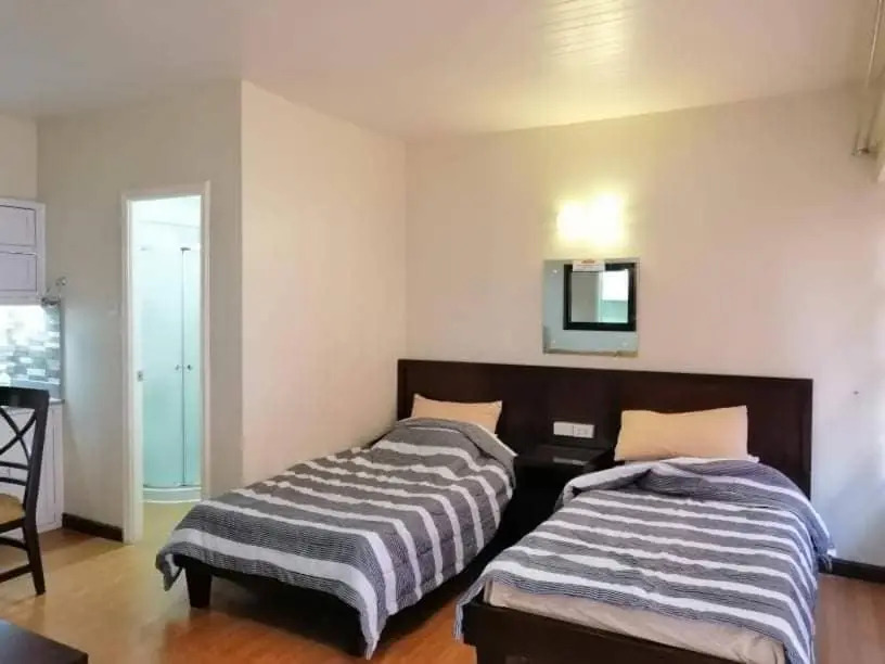 3 Pax Studio Foggy Cold Breeze,Condo in Gardenville Hotel