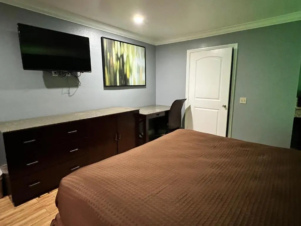 BELL RESORT MOTEL