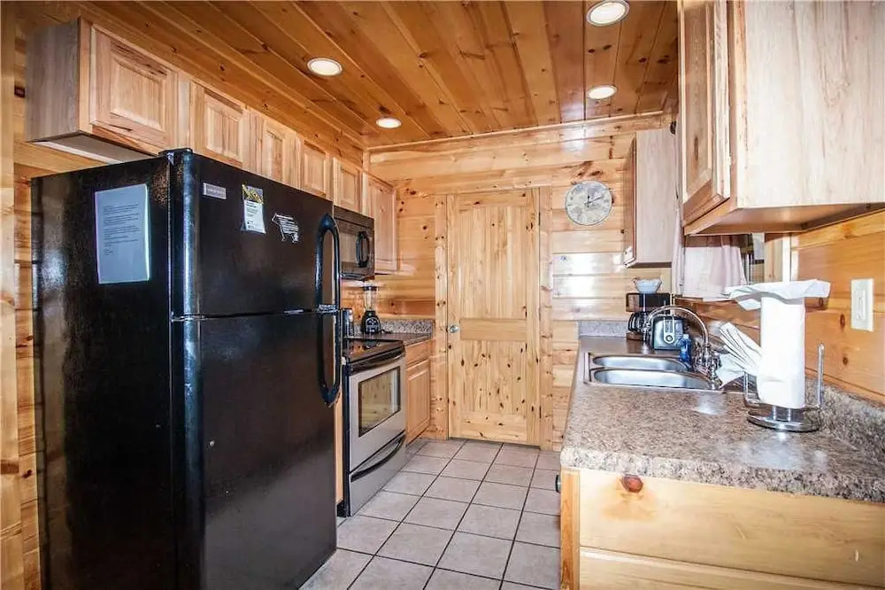 Love Shack - One Bedroom Cabin