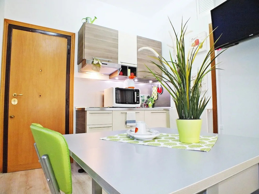 Blaserna House "in the Heart of Shopping in Roma"