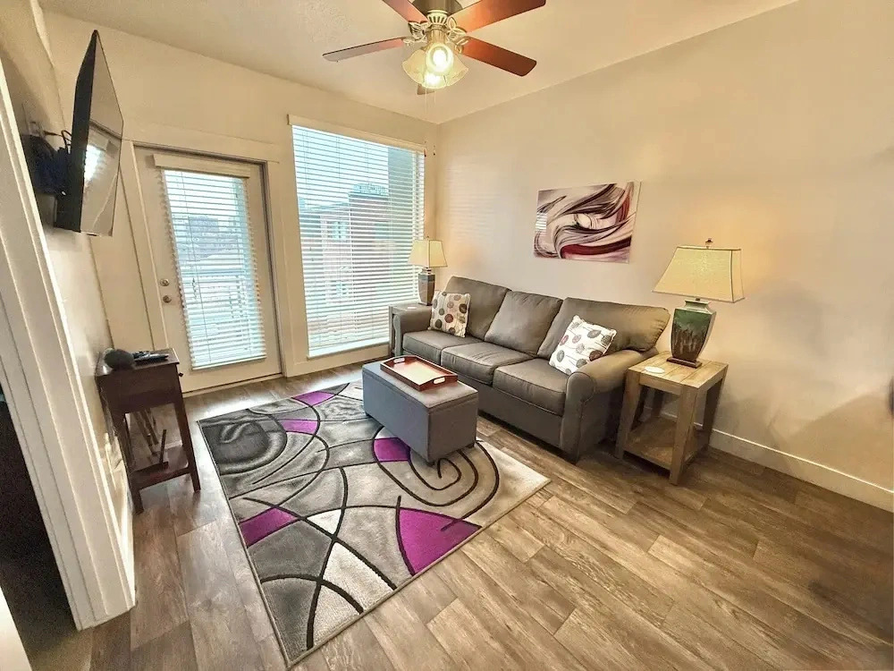 Luxury Condo in Library Square District