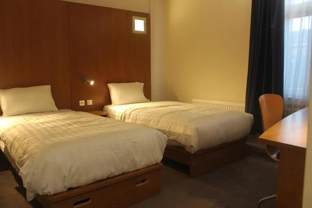 Corona Hotel Rotherham Sheffield Meadowhall