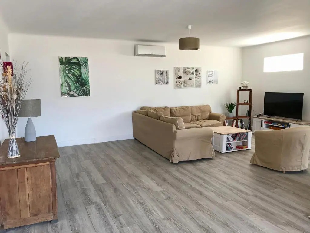 Appartement 80m2 dans Villa