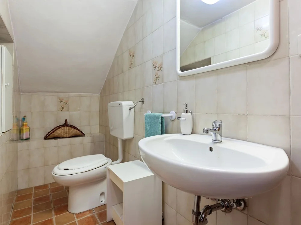Vintage Holiday Home in Greve in Chianti With Terrace