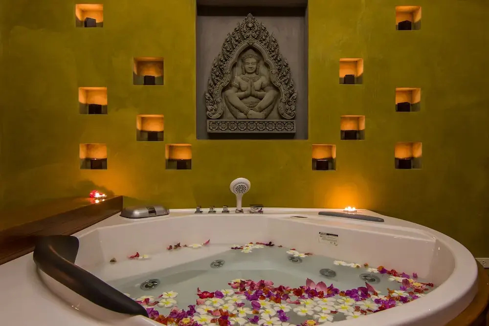 Angkor Palace Suite & Villa