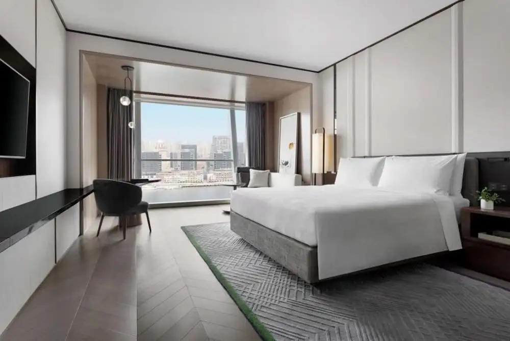 Holiday Inn Hotel & Suites Wuhan New City by IHG