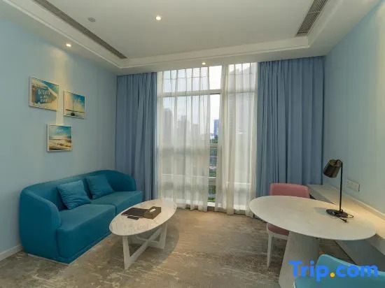 Lily’s Hotel