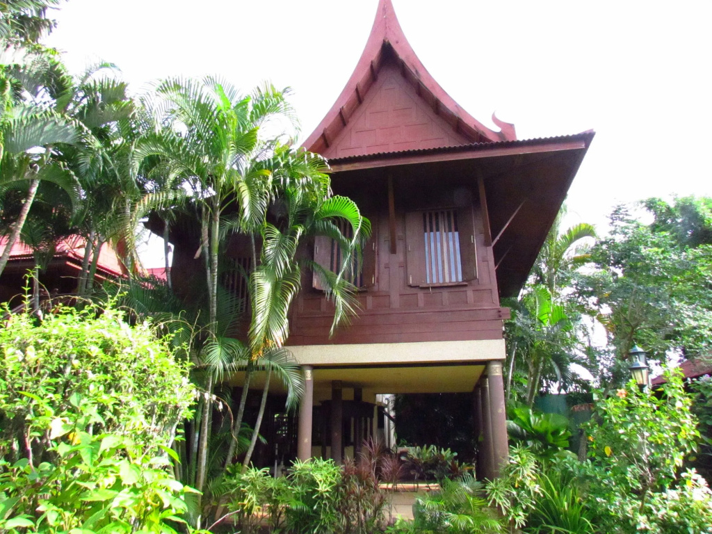 Ban Kaew Villas
