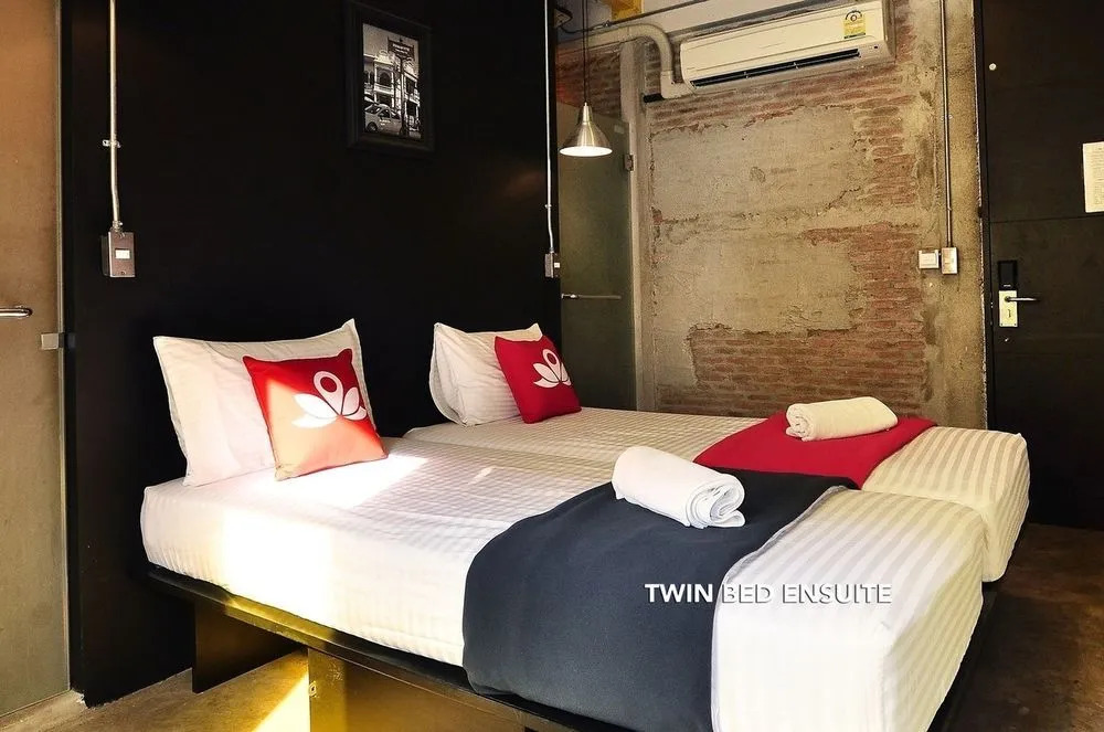 ZEN Hostel Silom 14