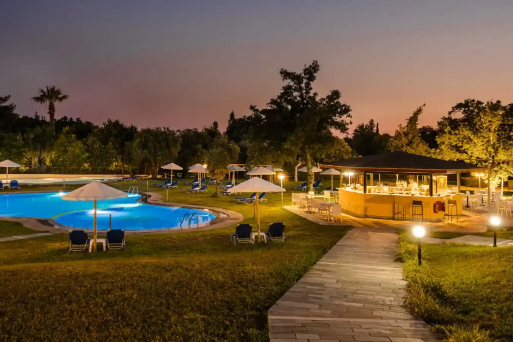Century Resort Apartments