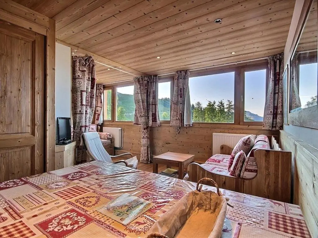 Appartement La Plagne, 2 pièces, 4 personnes - FR-1-455-77
