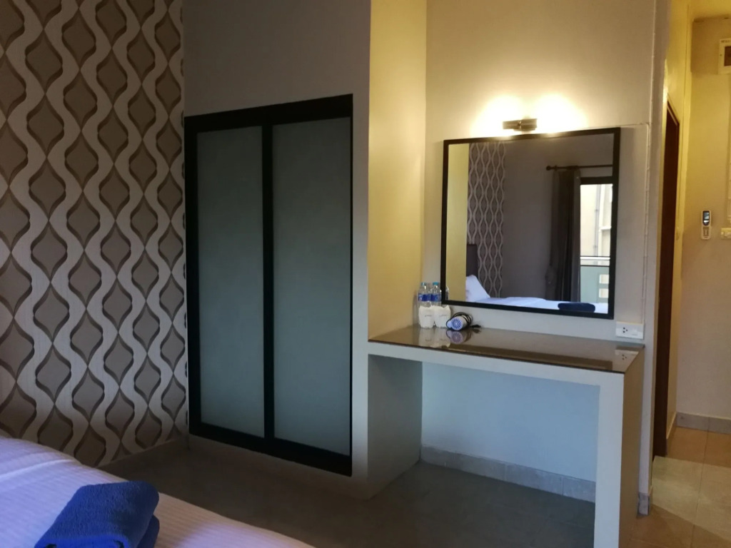 Mana Residence