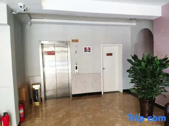 Xinxinju Hotel