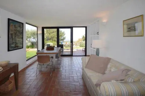 Ref 119. Casa Blanca