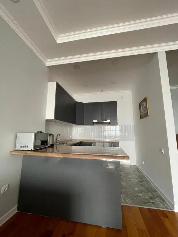 Apart House