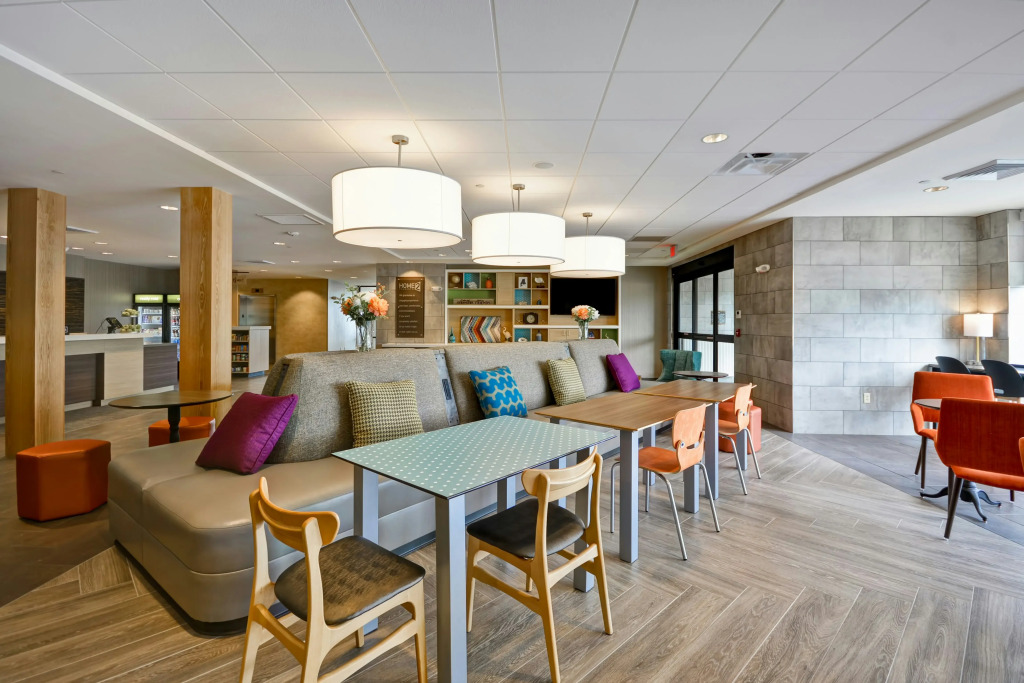 Home2 Suites By Hilton Portland Airport