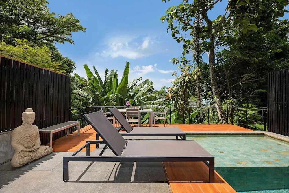 Designer 4BR Pool Villa Gentle Breeze