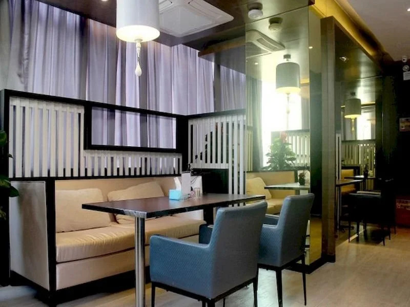 Junzilan Hotel (Haikou Shangbang Parkway City Wangfujing Haiken Square)