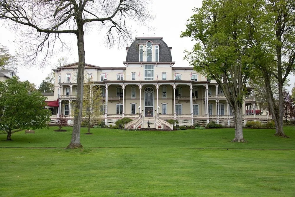 Athenaeum Hotel