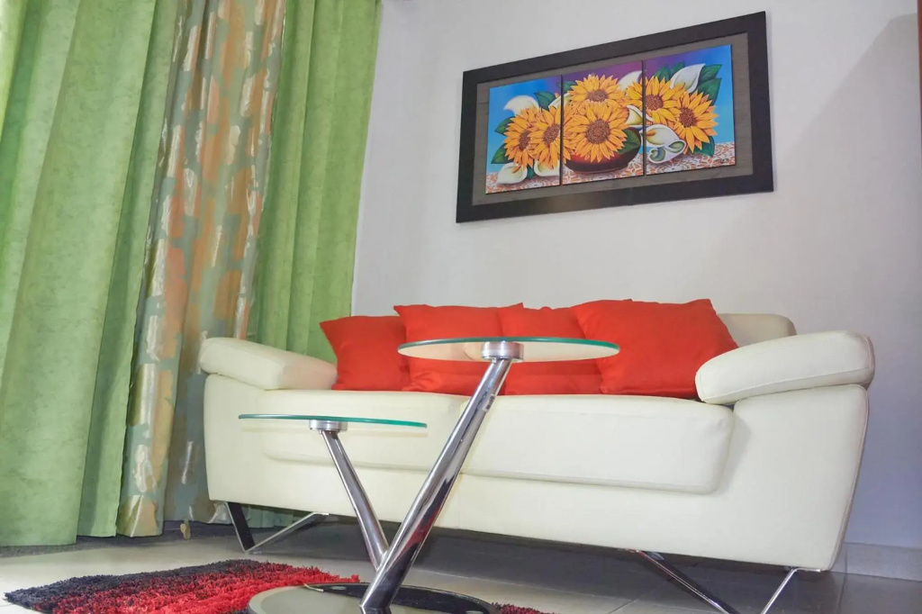 cómodo apartamento gran ubicación y a/c