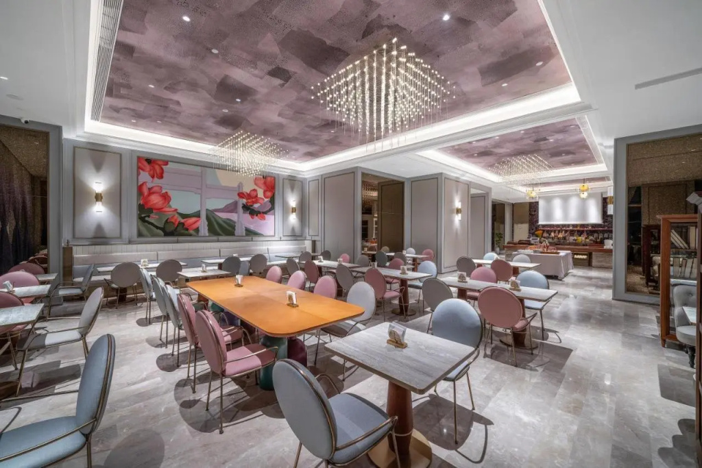 Mercure Гуанчжоу Финансовый город - Бесплатный автобус-шаттл до выставочного комплекса Кантона в период проведения Кантонской ярмарки