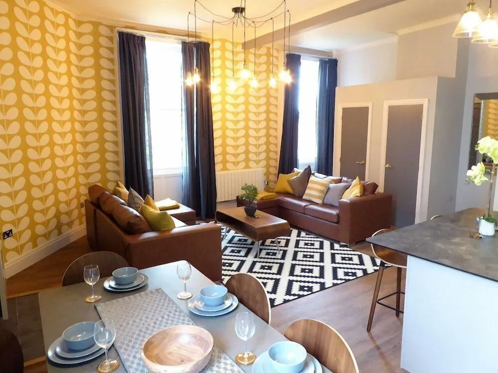 The Broderick at Claremont Apartments