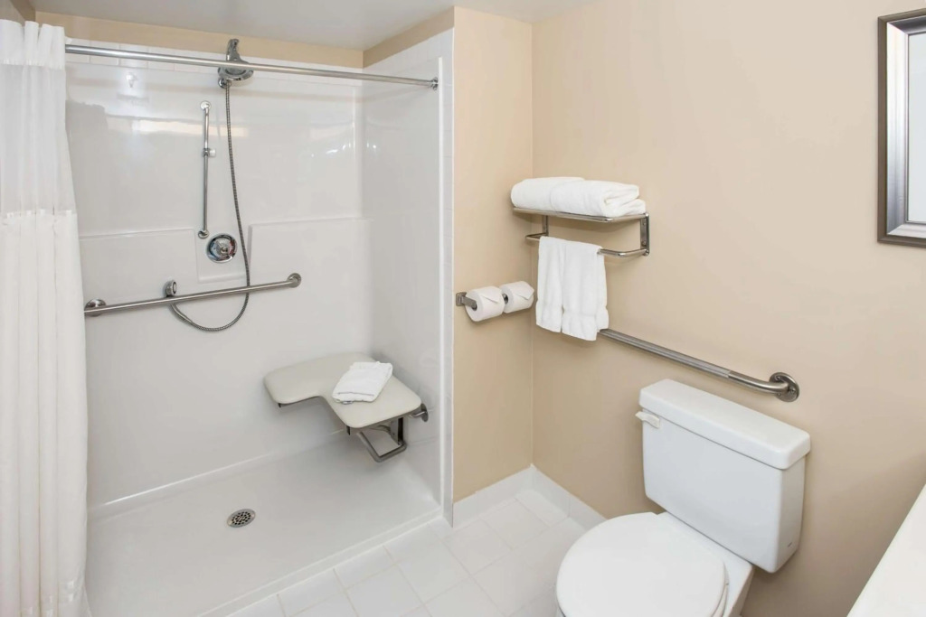 Best Western Plus Winnipeg Airport Hotel