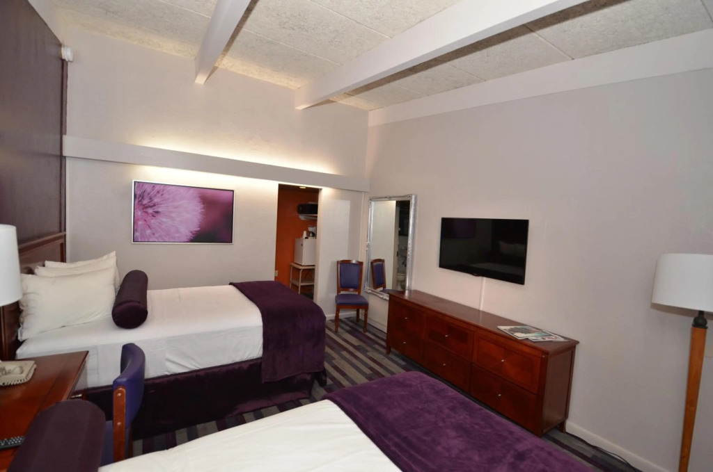 Sea Club Ocean Resort
